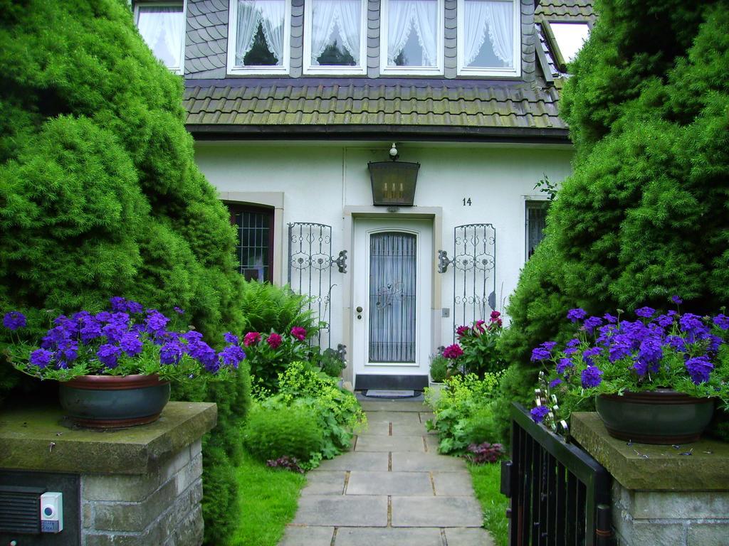 Gaestehaus Villa Kreativ Susanne Lay Bad Münder am Deister Exteriör bild
